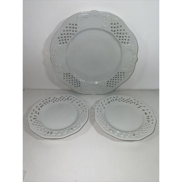Lattice Cut Plate Set 3 Piece Pierced White Open Work Embossed Cottage Core - Picture 1 of 9